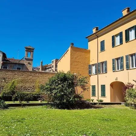 Il Cortile Di Via Mazza