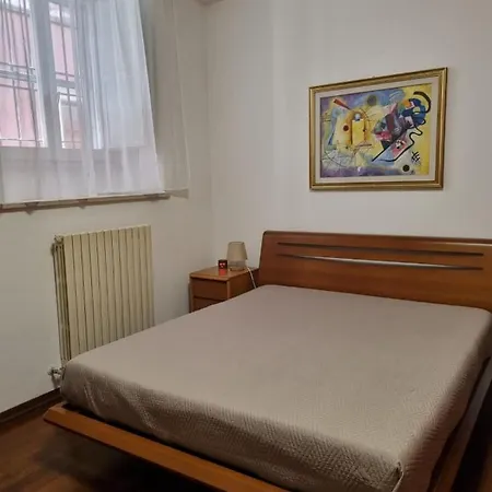 Il Cortile Di Via Mazza Πέζαρο